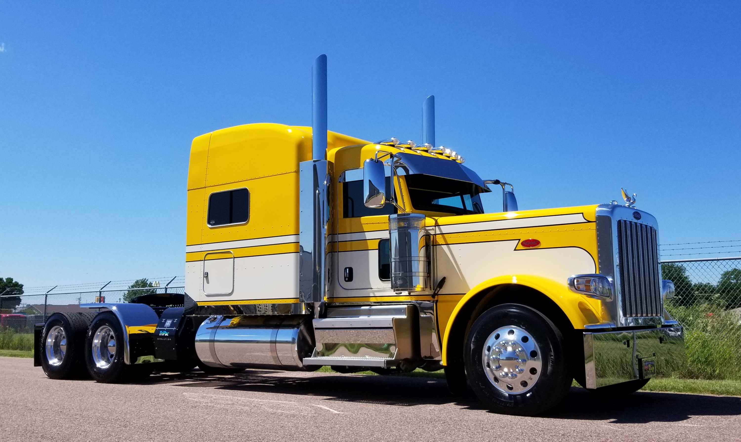 ANOTHER CUSTOM PAINT JOB!! Peterbilt of Sioux Falls