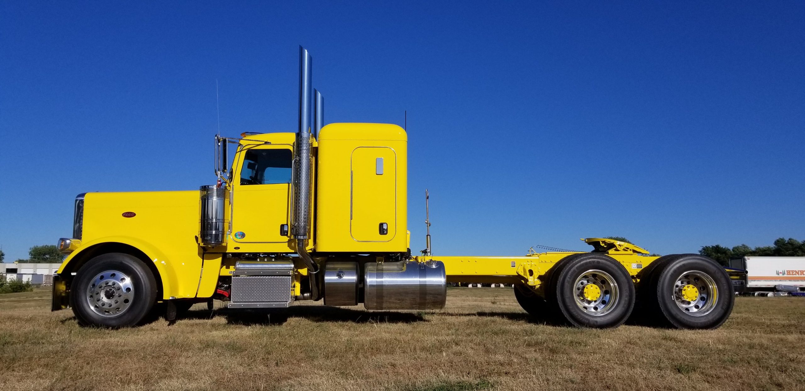 58" FLAT TOP 389 JUST IN FOR SALE! - Peterbilt of Sioux Falls