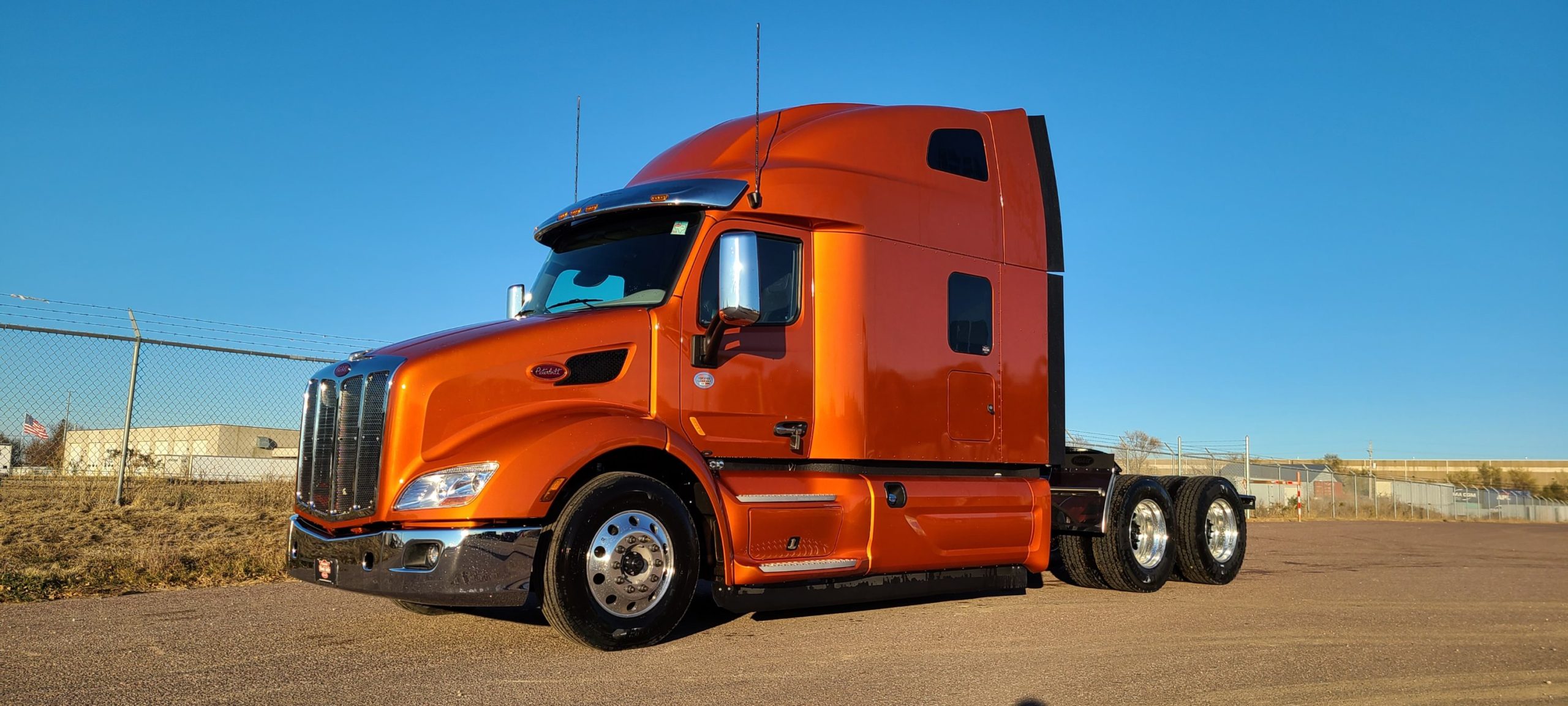 NEW ULTRALOFT DOUBLE BUNK MODEL FOR SALE! Peterbilt of Sioux Falls