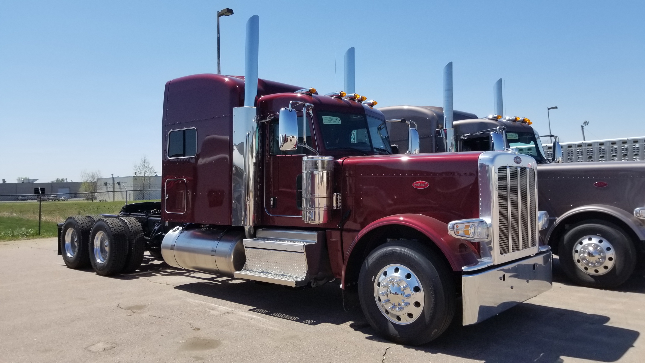 New 2018 Maroon 389 Just In Peterbilt Of Sioux Falls