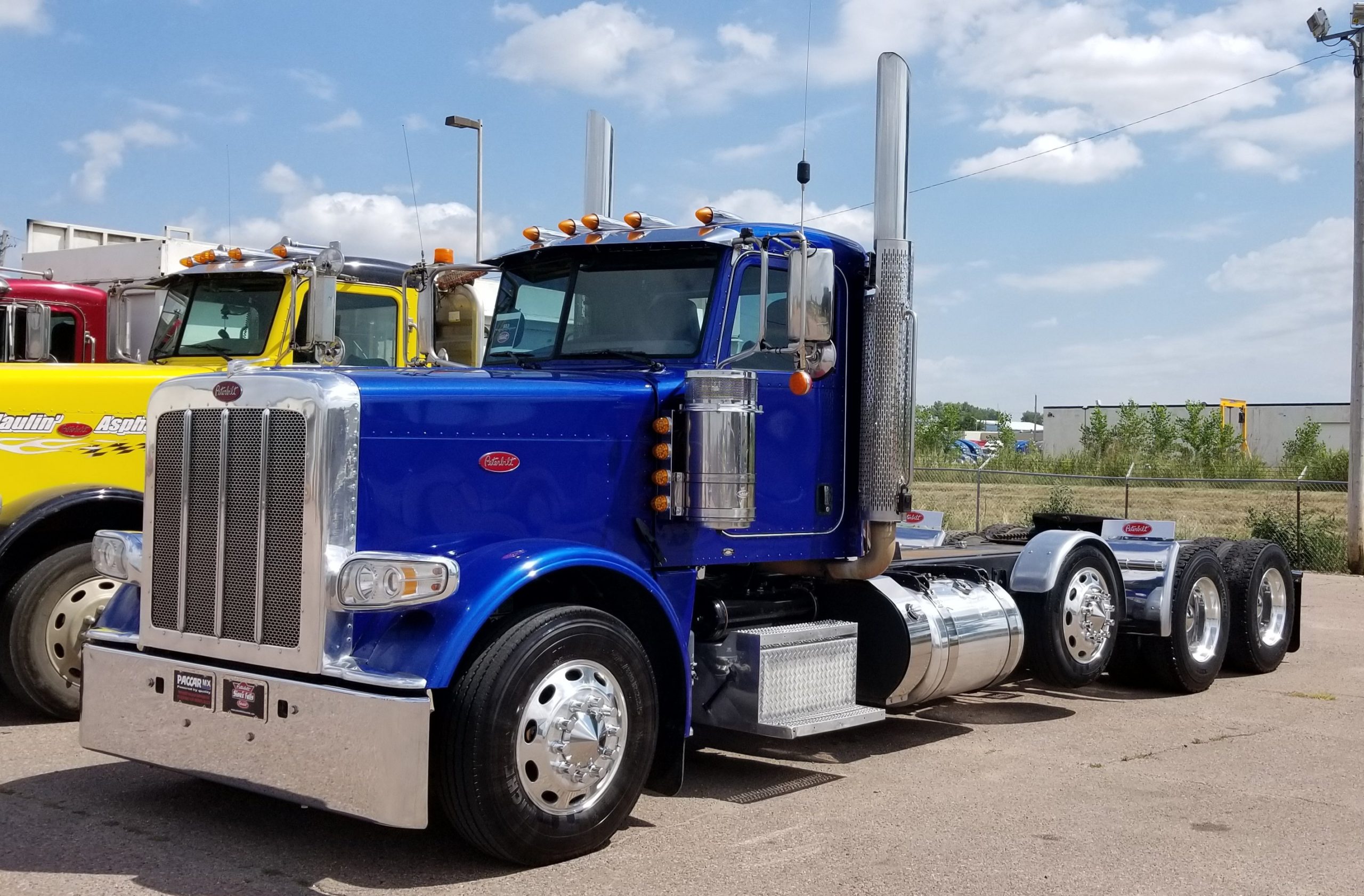 USED TRUCKS Peterbilt of Sioux Falls