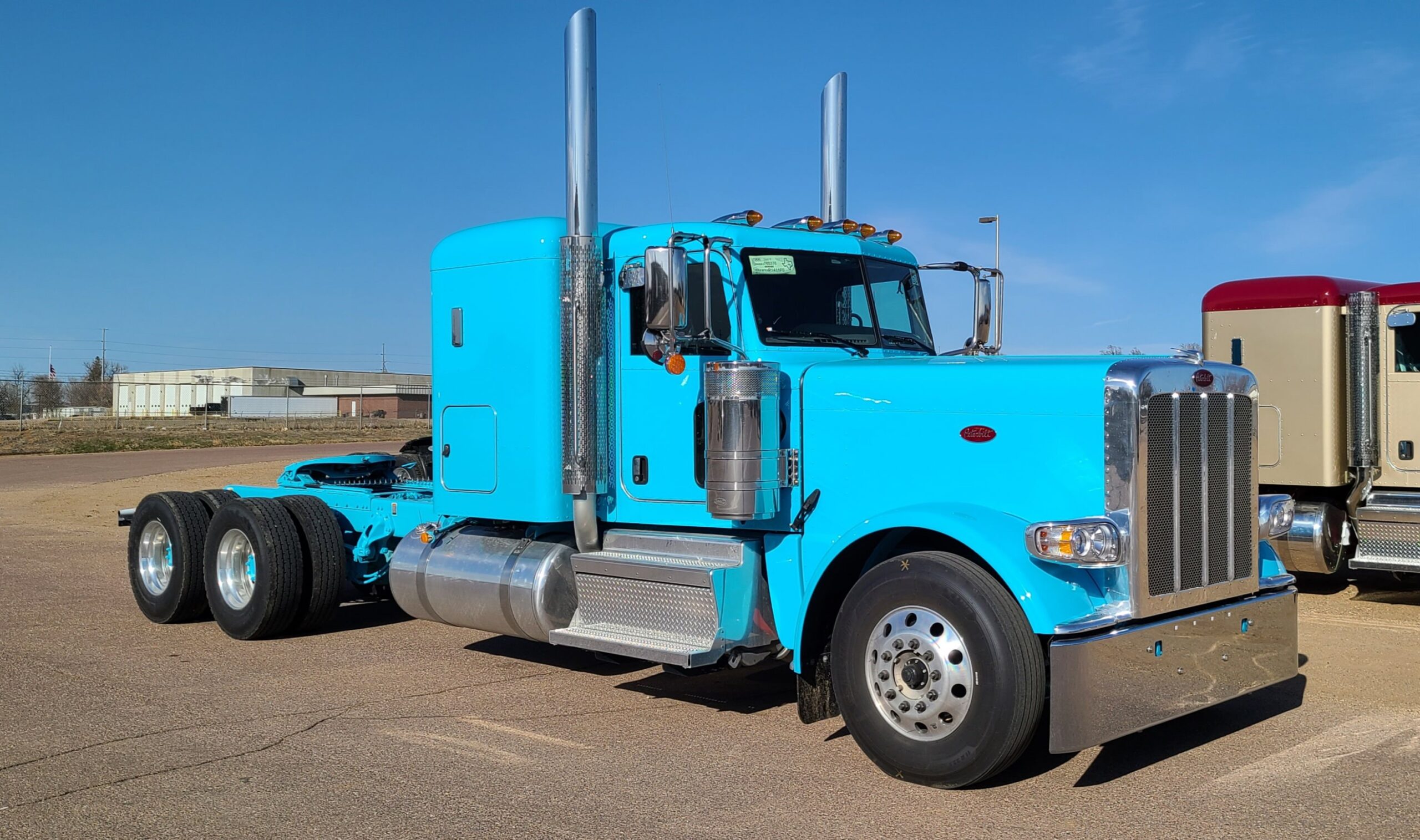 NEW FLAT TOP JUST IN! - Peterbilt of Sioux Falls