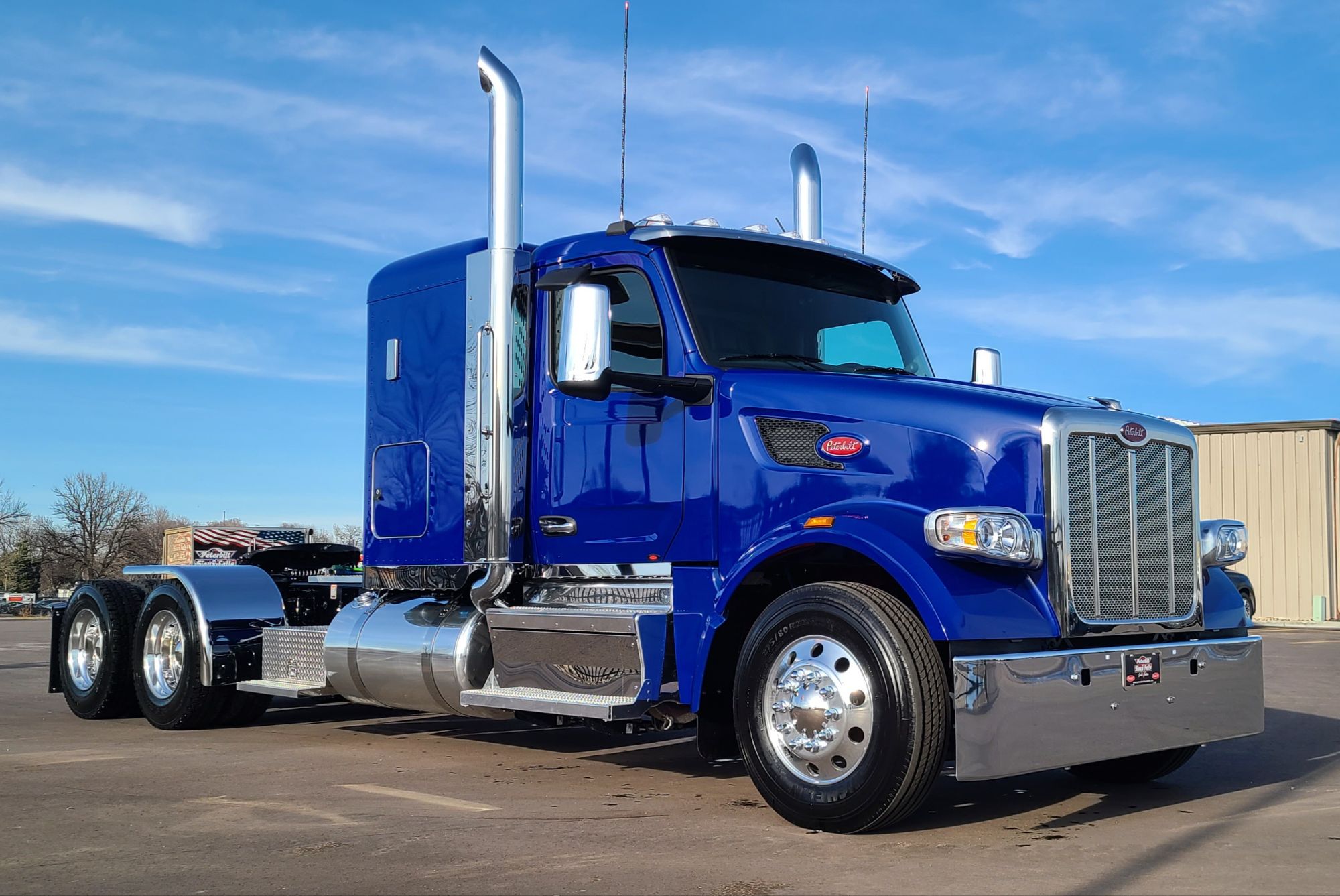 ちゃっぴー NEW 567 GOING OUT! - Peterbilt of Sioux Falls